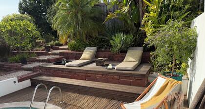 Casa do Campo avec piscine d'eau salĂ©e. La maisonnette peut ĂȘtre rĂ©servĂ©e sĂ©parĂ©