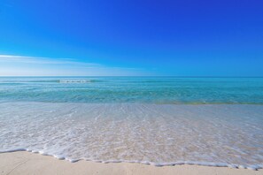 Crystal Shores West Amenities-12 - BEACH FRONT 2BR at Crystal Shores West 807! (Gulf Shores)