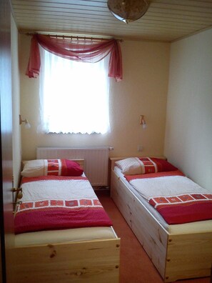 2 bedrooms