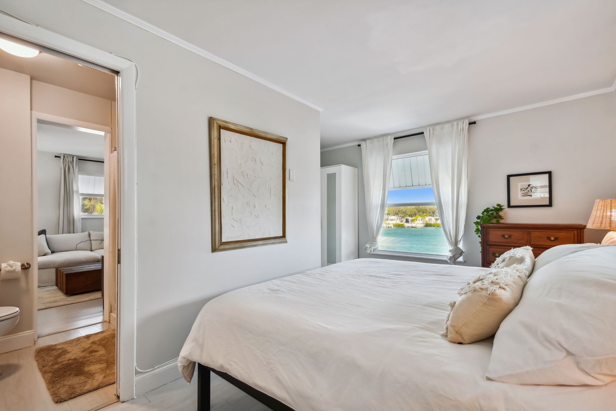 1 bedroom, iron/ironing board, travel crib, WiFi