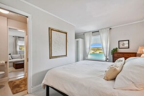 1 bedroom, iron/ironing board, travel crib, WiFi