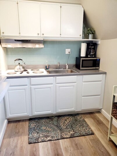 CABIN 13 - Cozy Rustic-Luxury A-FRAME w/ Kitchen