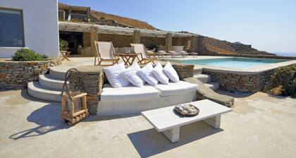 5 Bedroom Spectacular sunset view villa