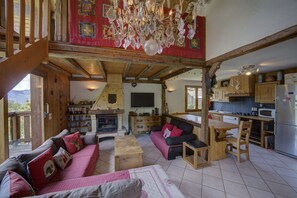 TV, fireplace, DVD player, books - Beautiful apartment in a chalet, shared sauna at the foot of the slopes (Valmorel)