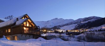Beautiful apartment in a chalet, shared sauna at the foot of the slopes