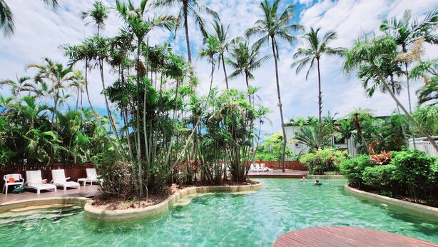 Unclassified image, 1 of 38, button - Cairns Luxury Seaview Apartment (Cairns North)