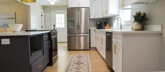 Spacious, Remodeled Home in the Heart of Hammond