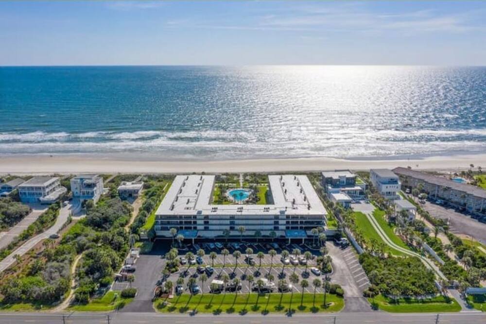 Crescent Beach Condo