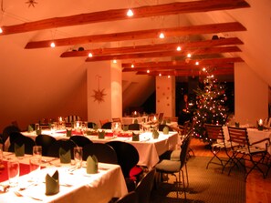 Banquet hall