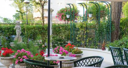 Palace Hotel Domus Mea