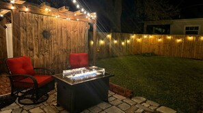 Terrace/patio - Boho House w Garden,Walk Downtown,15 min Beach,3BR (Pensacola)