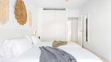 3 chambres, fer et planche Ă repasser, lit parapluie, Wi-Fi