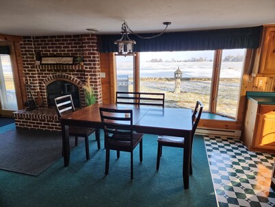 A true Hidden Gem waterfront lake home, w/breathtaking views
