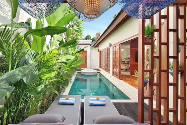 Piscina externa