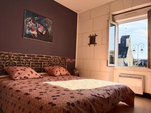 2 sovrum, strykjärn/strykbräda, resesäng och gratis wi-fi