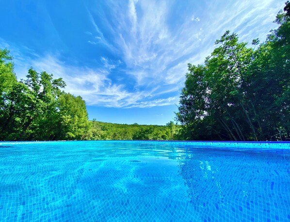 Piscine extérieure, piscine chauffée