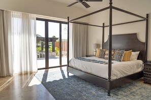 5 bedrooms, in-room safe, iron/ironing board, free WiFi - Luxurious home in Diamante Resort with amazing pool, hot tub, space and location (Cabo San Lucas)