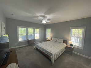 4 Schlafzimmer, Bügeleisen/Bügelbrett, kostenloses WLAN, Bettwäsche