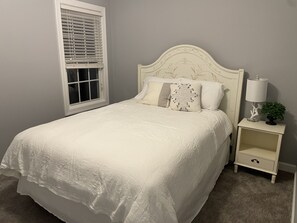 4 chambres, fer et planche à repasser, Wi-Fi gratuit, draps fournis