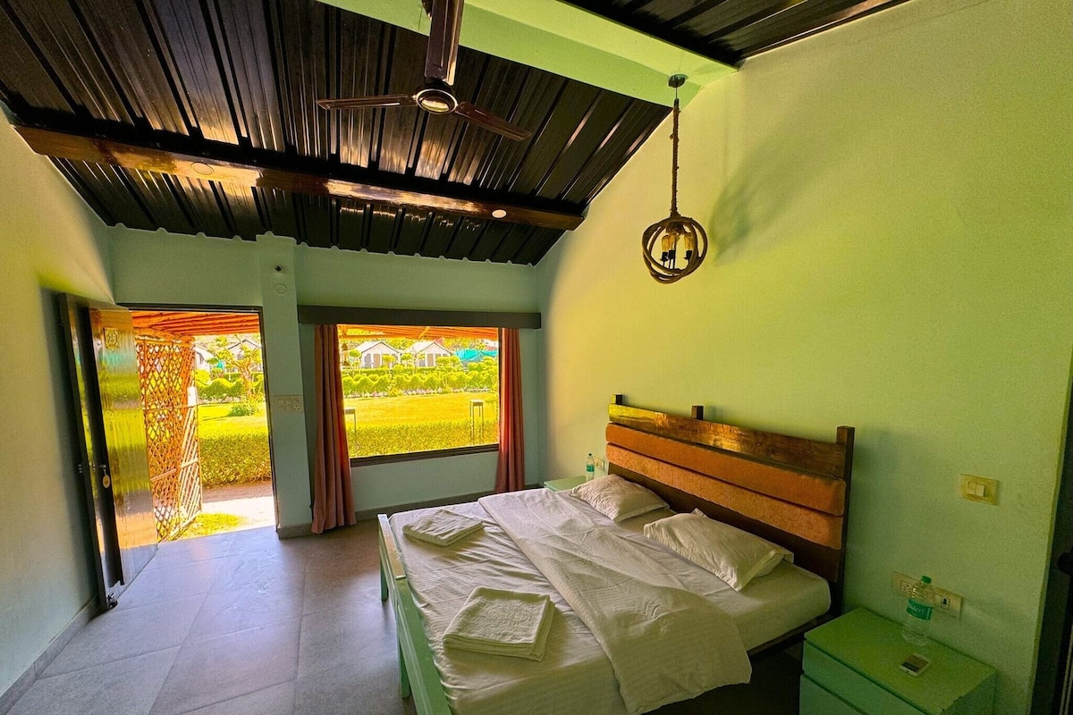Kamar Double Superior | Seprai premium, selimut bulu angsa, Wi-Fi gratis, dan seprai linen