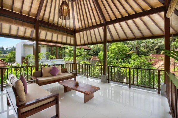 Property grounds - UB2006- 2 Bedroom Villa in Ubud (Bali)