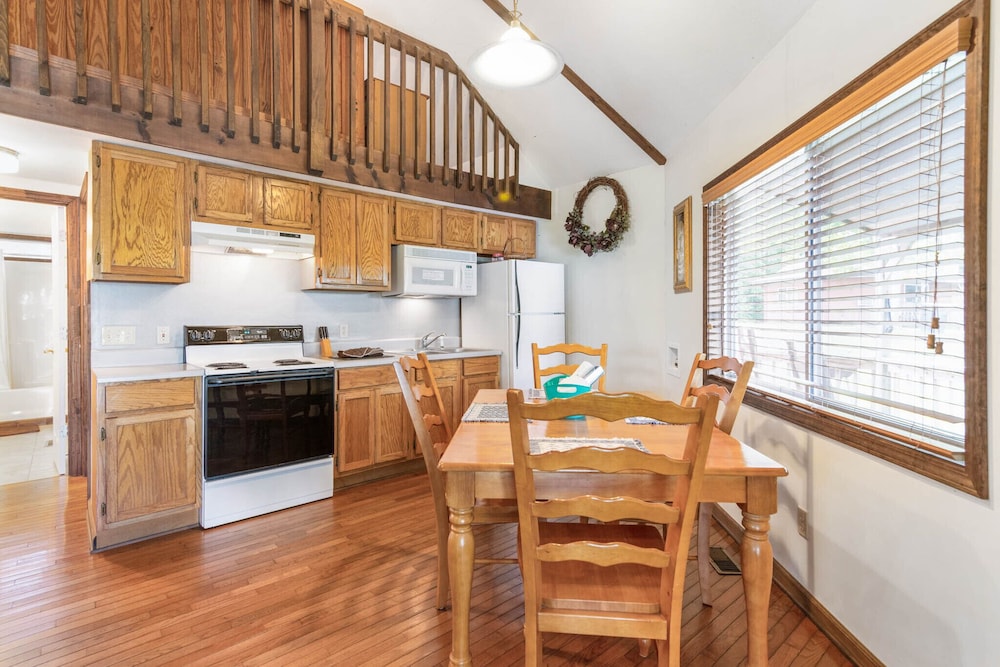 Carters Lake, Lakeside Cabin 8 Gilmer County Vrbo