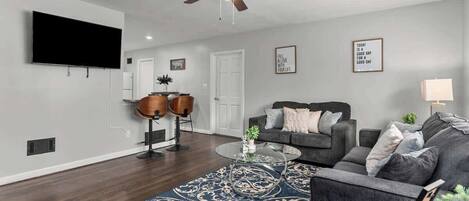 Flatskjerm-TV og videospill