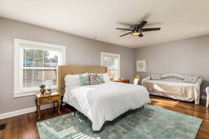 5 sovrum, strykjärn/strykbräda, resesäng och wi-fi