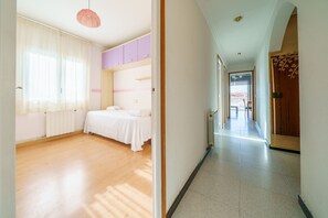 3 Schlafzimmer, Bügeleisen/Bügelbrett, kostenloses WLAN, Bettwäsche