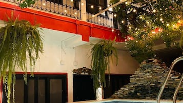 Piscine couverte