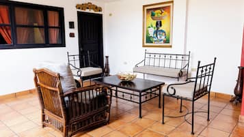 32-Zoll-Plasmafernseher mit Kabelempfang