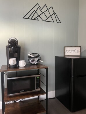 Deluxe Double Room, 1 Queen Bed, Mountain View