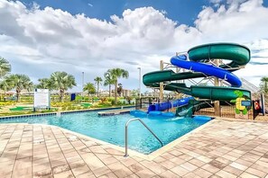 Outdoor pool - Storey Lake Resort Home with Pool and Waterpark (Kissimmee)