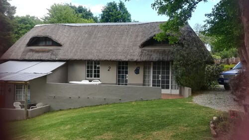 Lovely 1-bed Cottage in Underberg