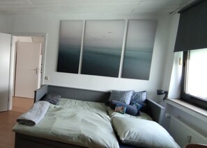 2 bedrooms, WiFi, bed sheets - Sunny, well-equipped apartment, 5 minutes to the lake (Hörstel)