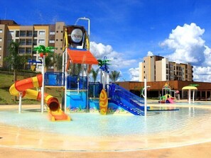 15 indoor pools, 15 outdoor pools - Privé Praias do Lago Eco Resort (Caldas Novas)