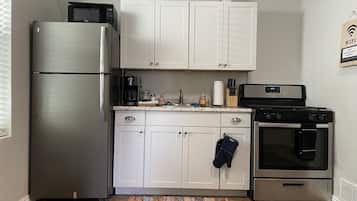Microwave, oven, stovetop