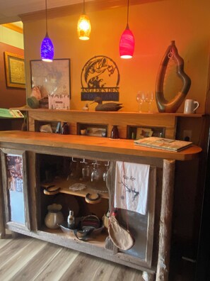 Interior - Angler's Den~Kerr Lake Life! Lake Front, Kayaks & Boat Dock (Henderson)