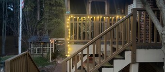 Angler's Den~Kerr Lake Life! Lake Front, Kayaks & Boat Dock