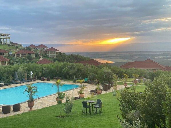 Front of property - CAPELLA RESORT (Nakuru)