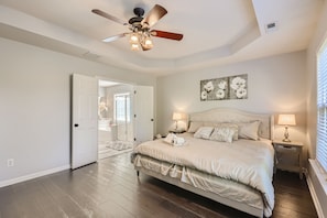 4 chambres, bureau, Wi-Fi gratuit, draps fournis