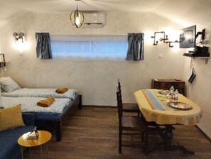 1 Schlafzimmer, Bügeleisen/Bügelbrett, kostenloses WLAN, Bettwäsche