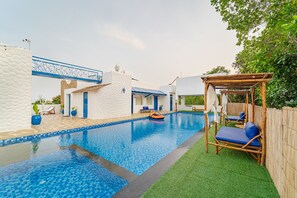 Una piscina techada