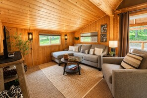 Chalet rustique, 1 chambre | Aire de séjour | Services de diffusion en continu