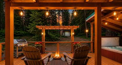 Camp David 1 Bedroom Home by NW Comfy Cabins