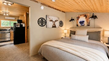 Cabin, 1 phòng ngủ | 1 phòng ngủ, bàn ủi/dụng cụ ủi quần áo