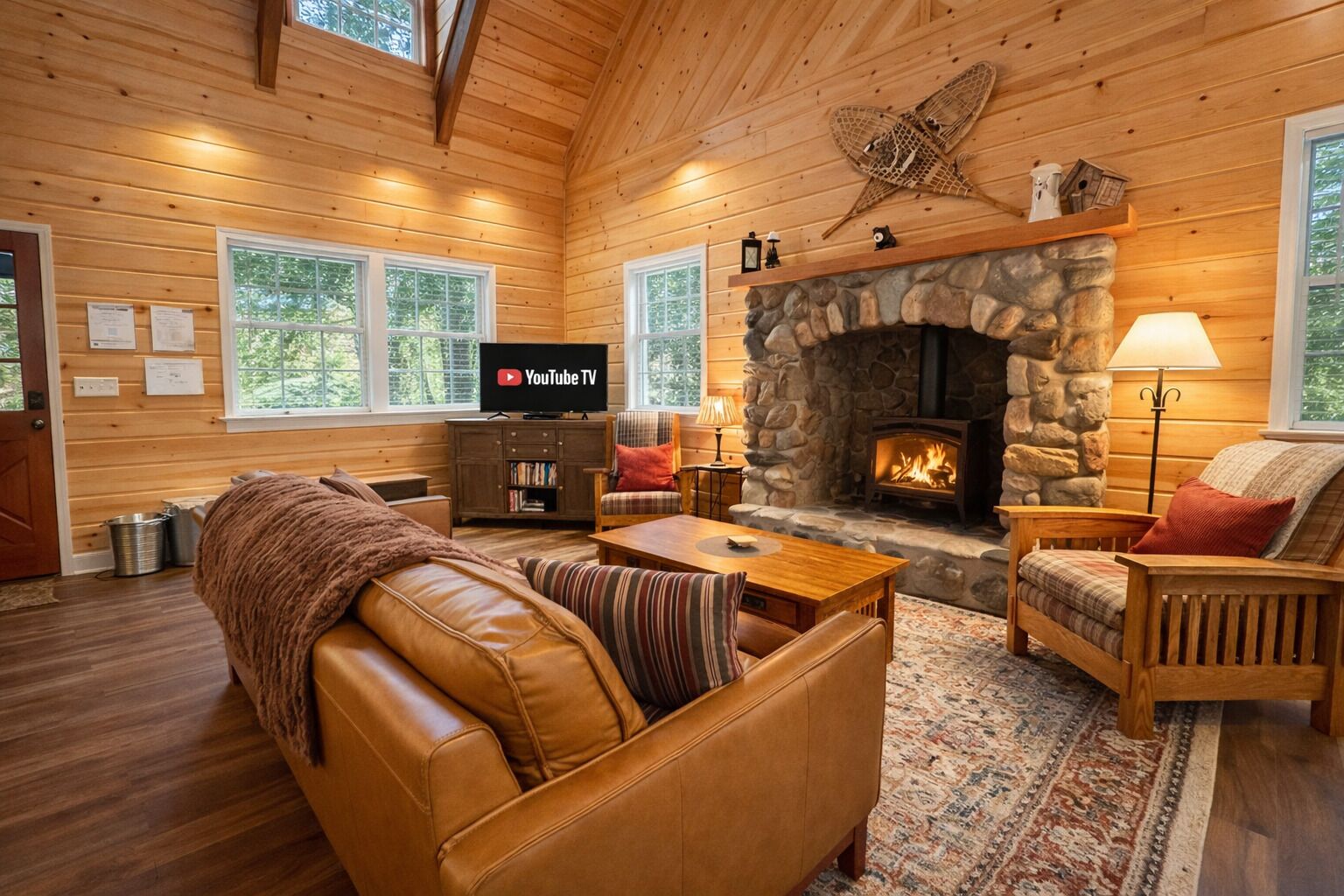 Cabin, 2 Bedrooms | Living area