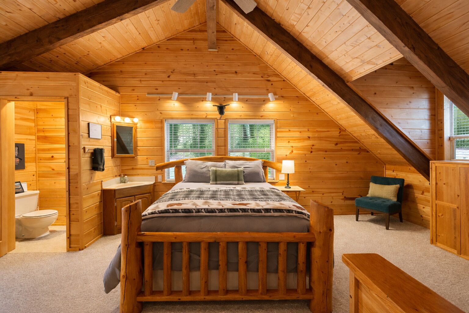 Cabin, 2 Bedrooms | 2 bedrooms, free WiFi