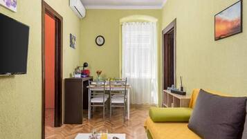 Apartment (Two Bedroom Apartment) | Living room | TV