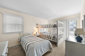 3 Schlafzimmer, Bügeleisen/Bügelbrett, WLAN, Bettwäsche